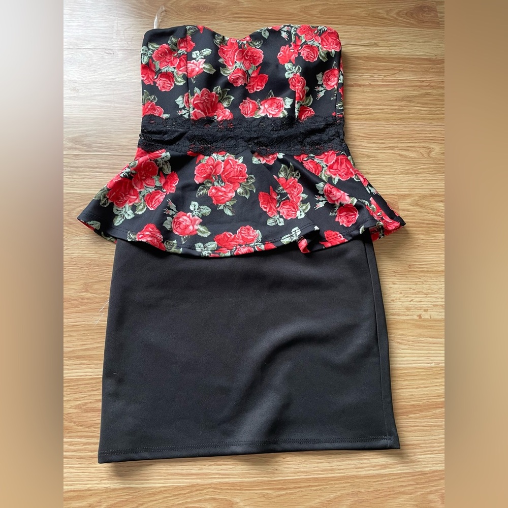 Medium dress
